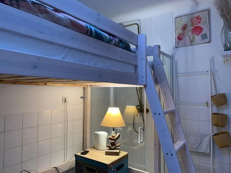 Apartment Paris Studio Rose & Stouring